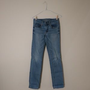 Light-wash American Eagle Jeans